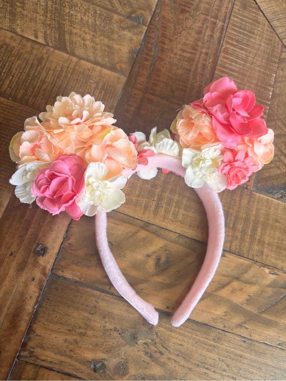 AUTHENTIC DISNEY PARKS FLORAL EAR PINK HEADBAND